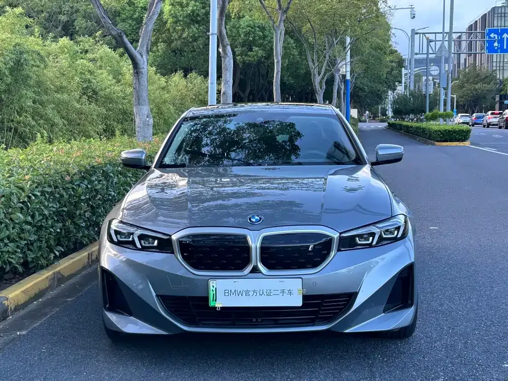 BMW i3 — фото 9