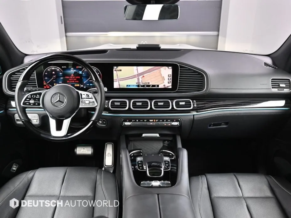 Mercedes-Benz GLS-Class — фото 7