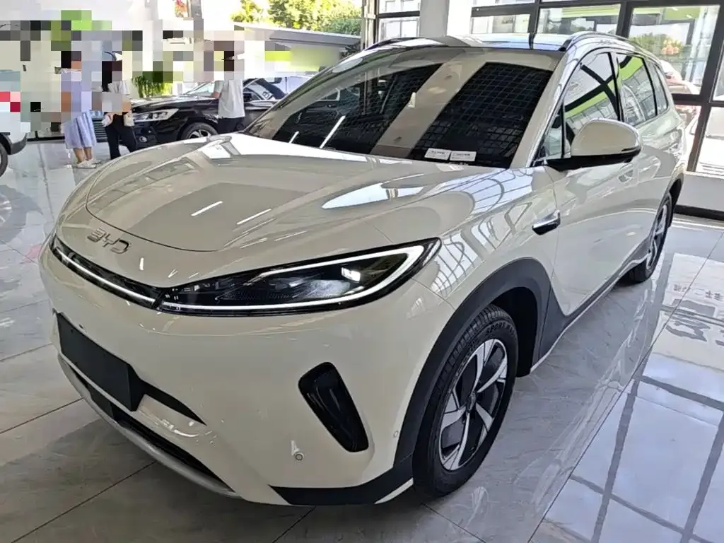 BYD Sealion 05 EV — фото 1