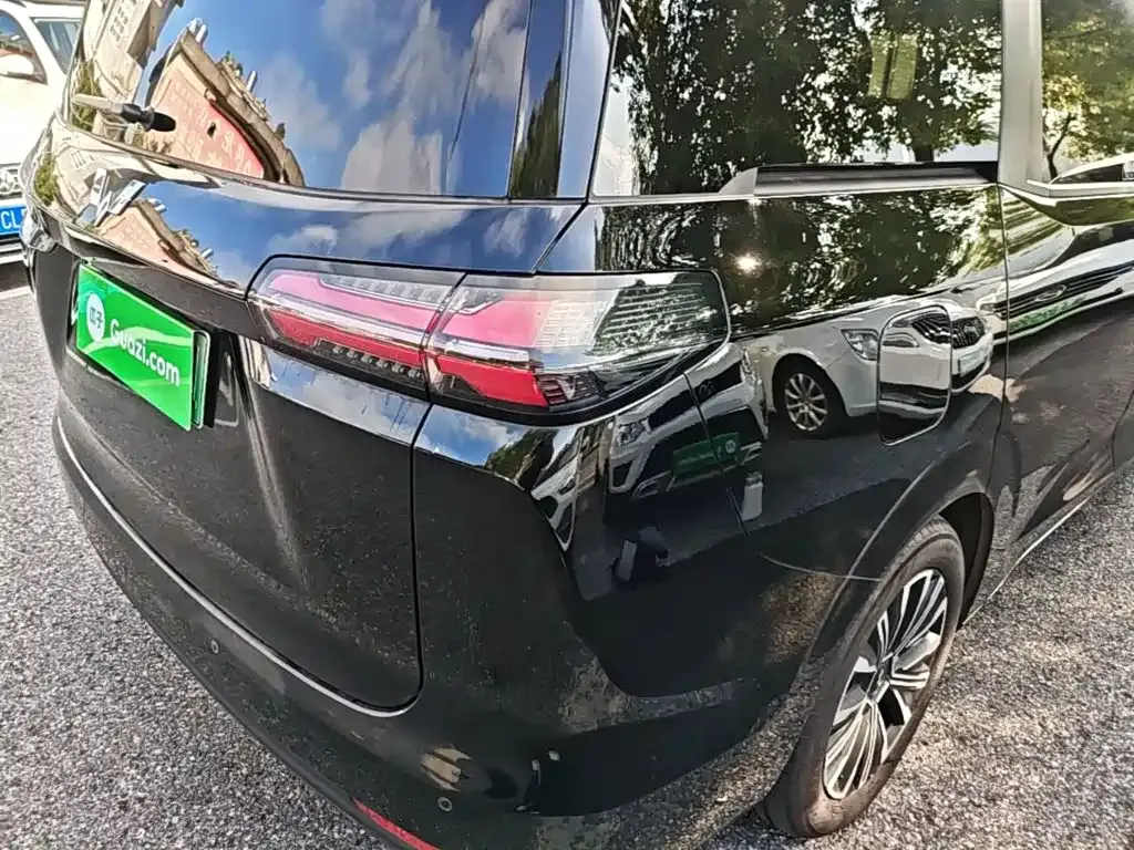 Wuling Xingguang 730 New Energy — фото 10