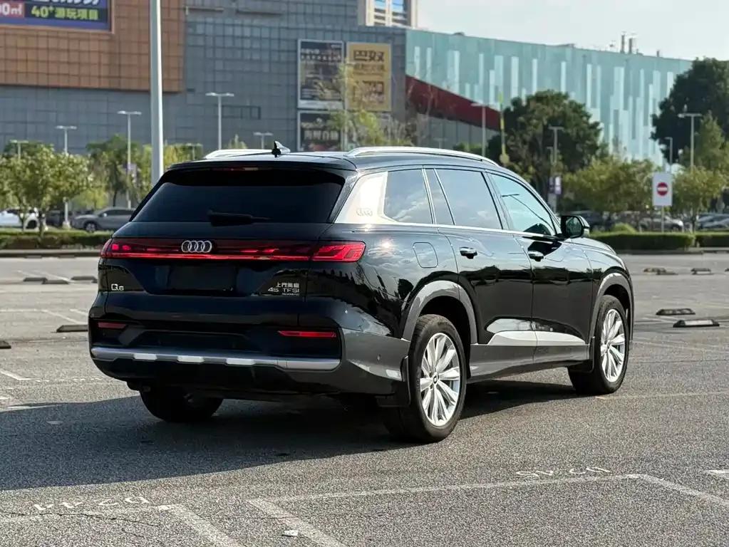 Audi Q6 — фото 2