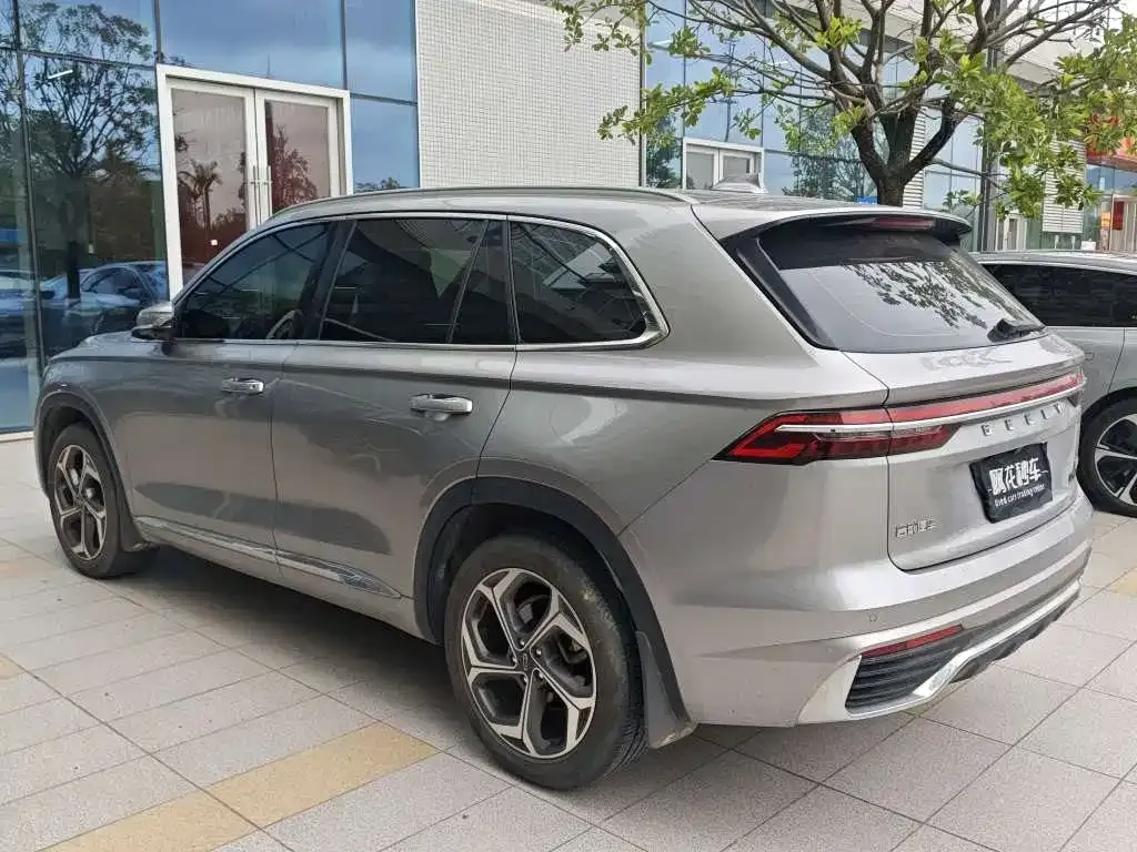Geely Xingyue L — фото 9
