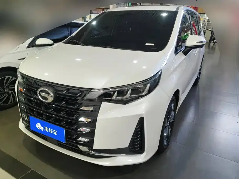 GAC Motor Trumpchi M6 — фото 1