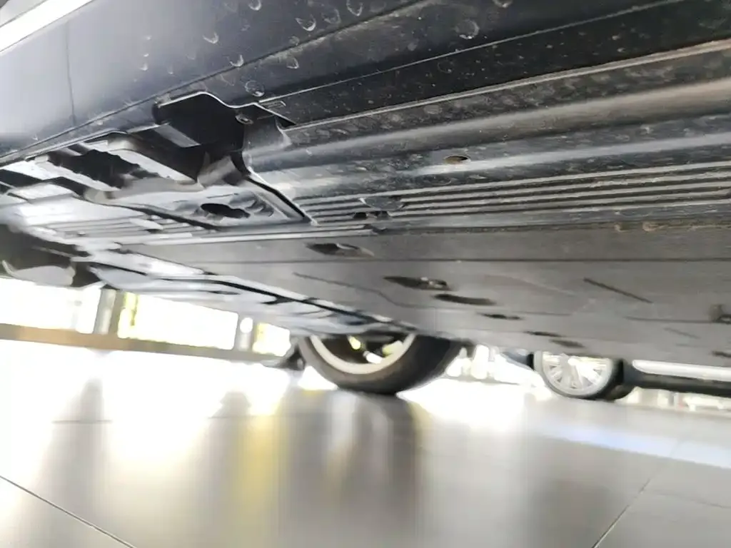 Mercedes-Benz EQS SUV — фото 2