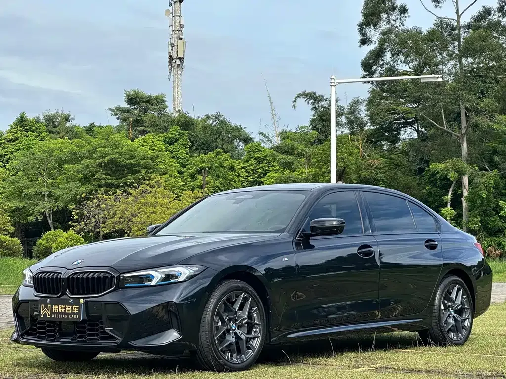 BMW 3 Series — фото 1