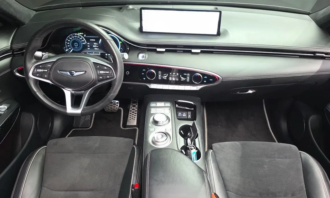 Genesis GV70 — фото 10