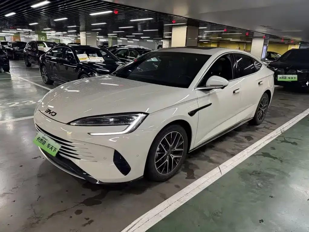 BYD Seal 07 DM-i — фото 1