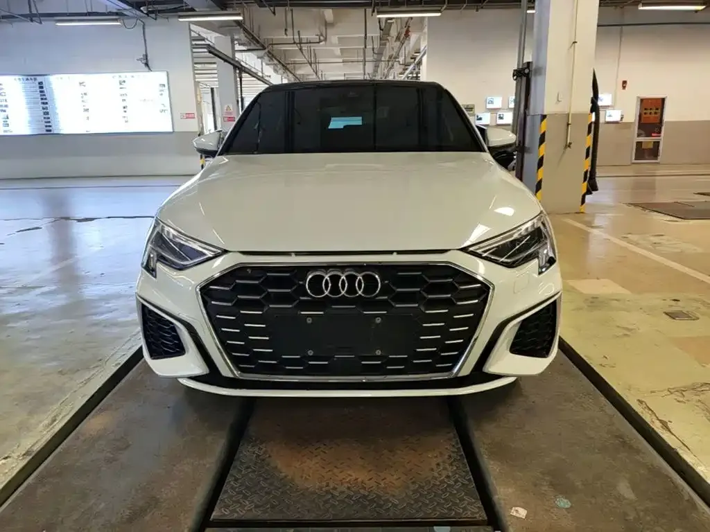 Audi A3 — фото 3