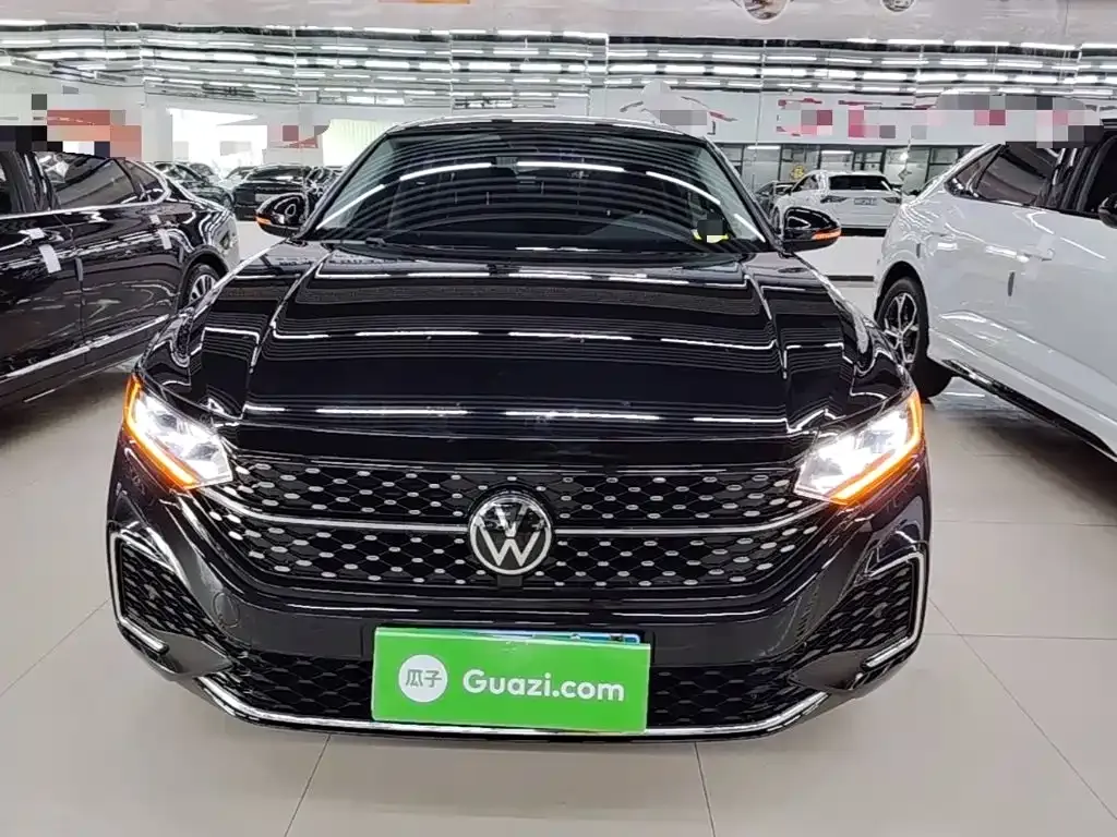 Volkswagen Passat — фото 7