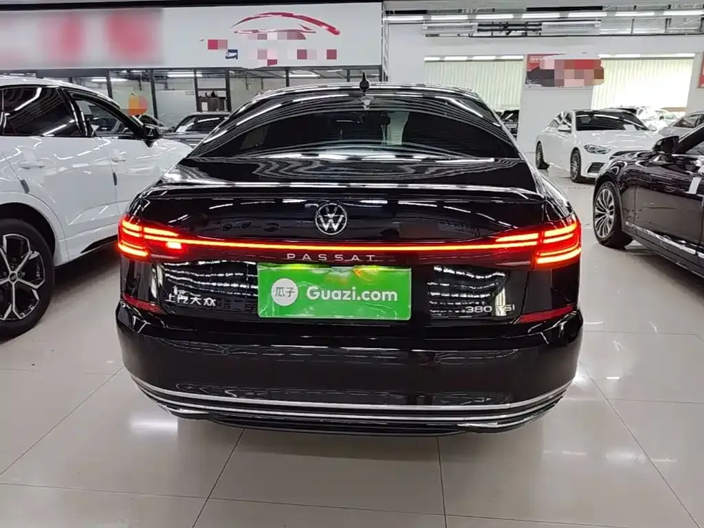 Volkswagen Passat — фото 8