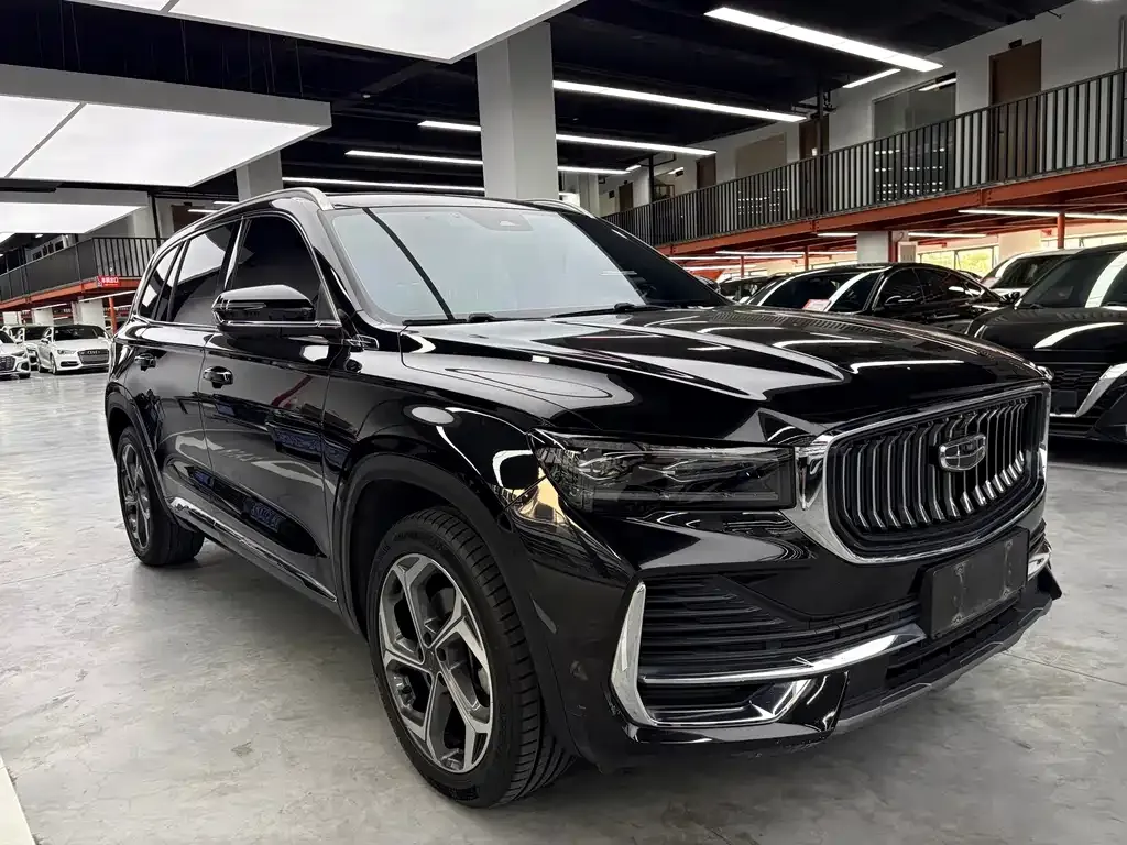 Geely Xingyue L — фото 10