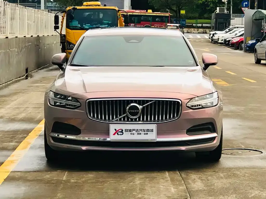 Volvo S90 — фото 10