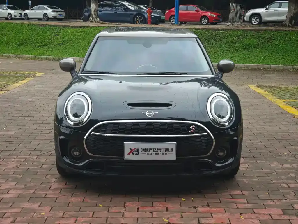 MINI Clubman — фото 10