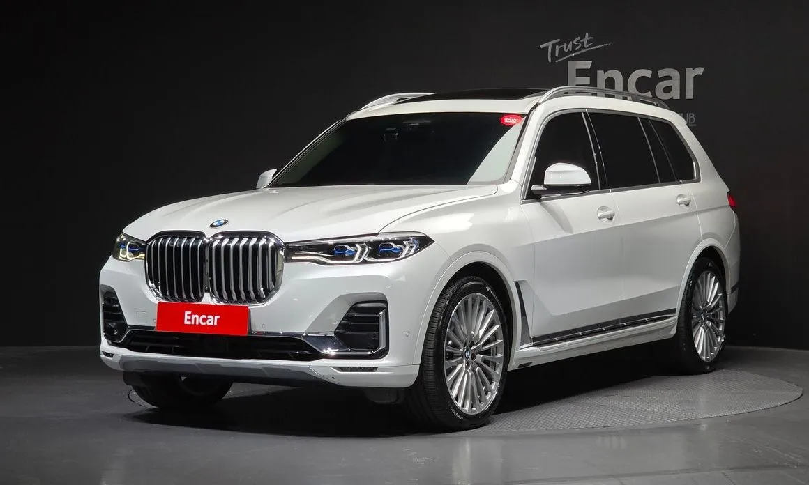 BMW X7 — фото 1