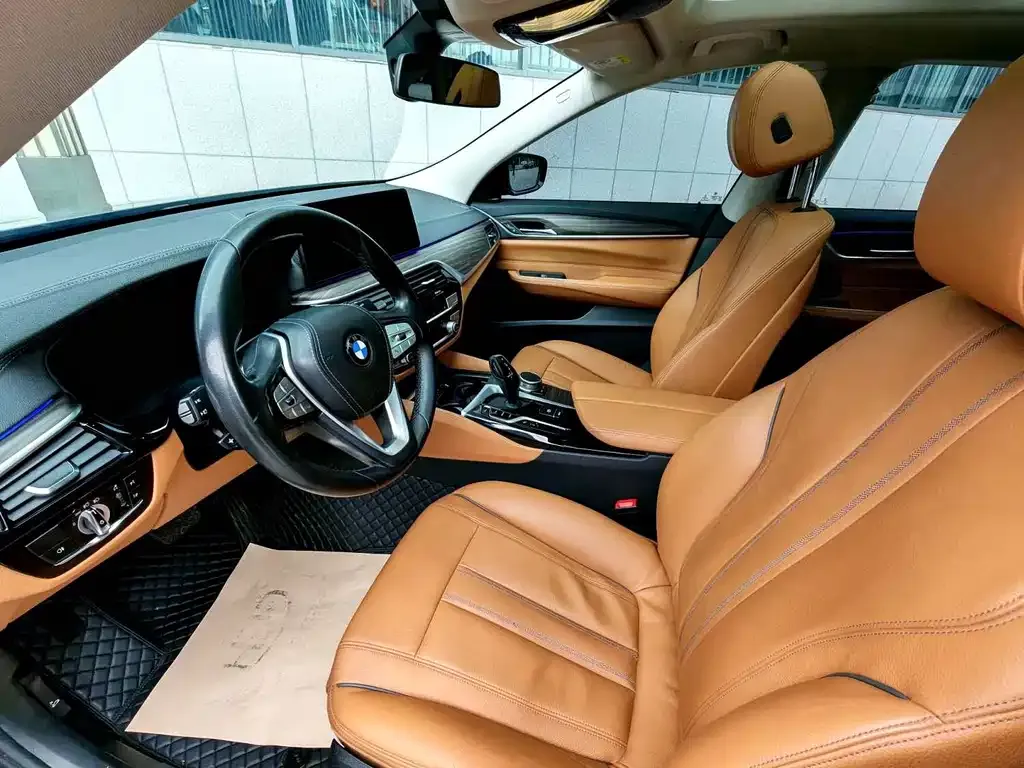 BMW 6 Series GT — фото 10