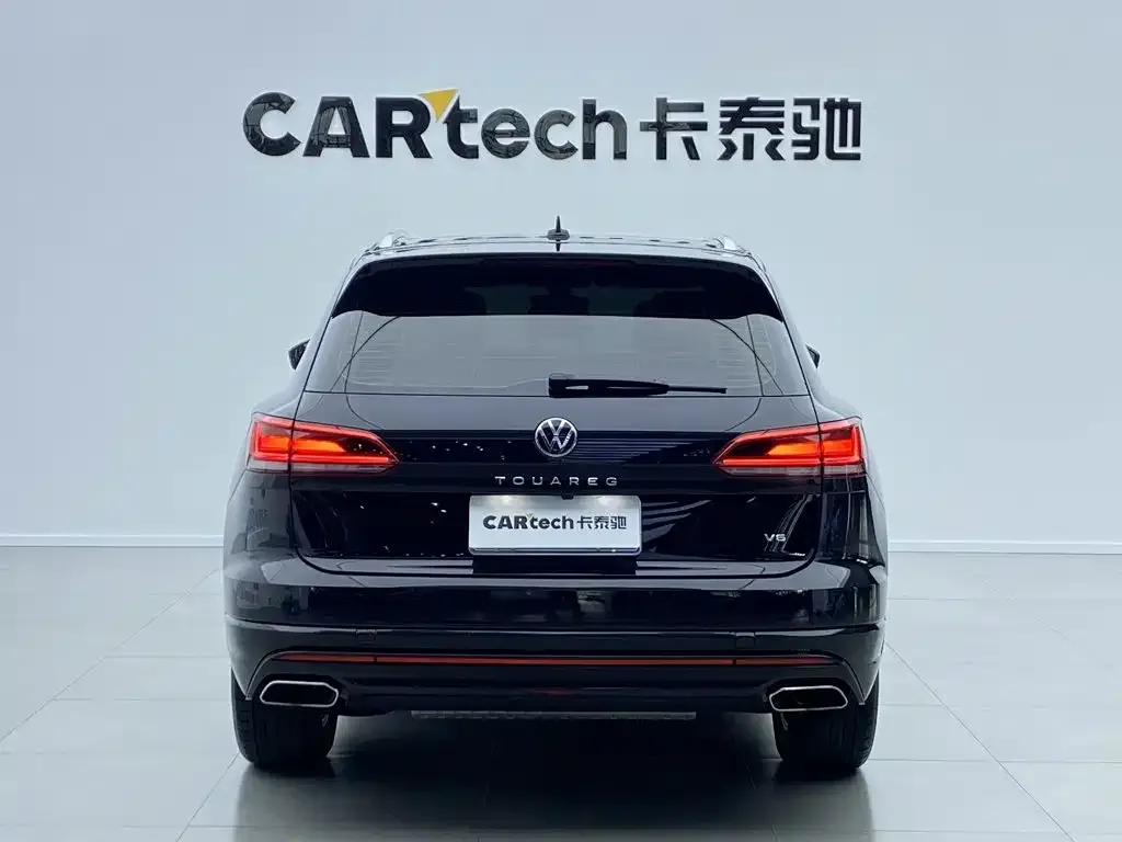 Volkswagen Touareg — фото 2