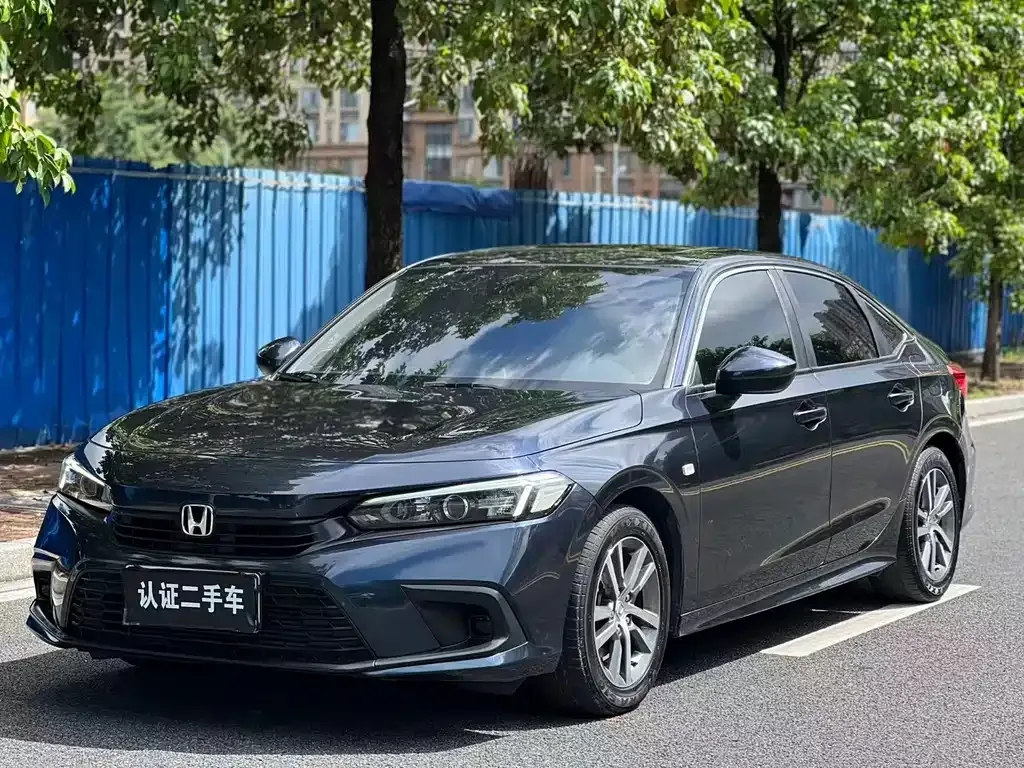 Honda Civic — фото 1