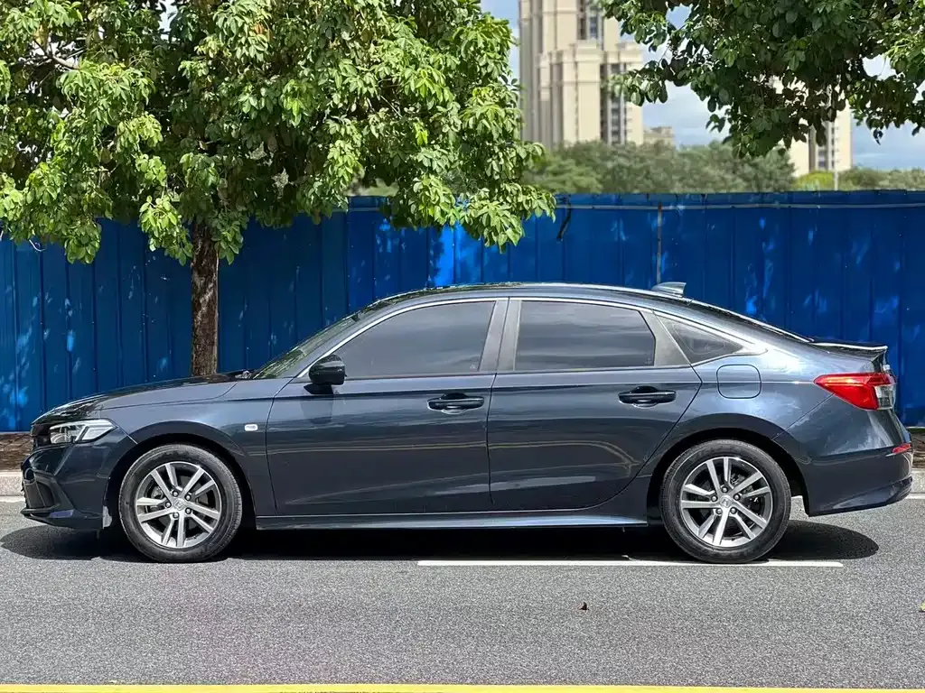 Honda Civic — фото 3