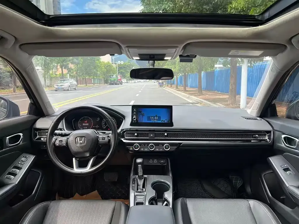 Honda Civic — фото 5