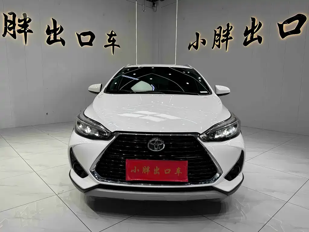 Toyota Yaris L — фото 9