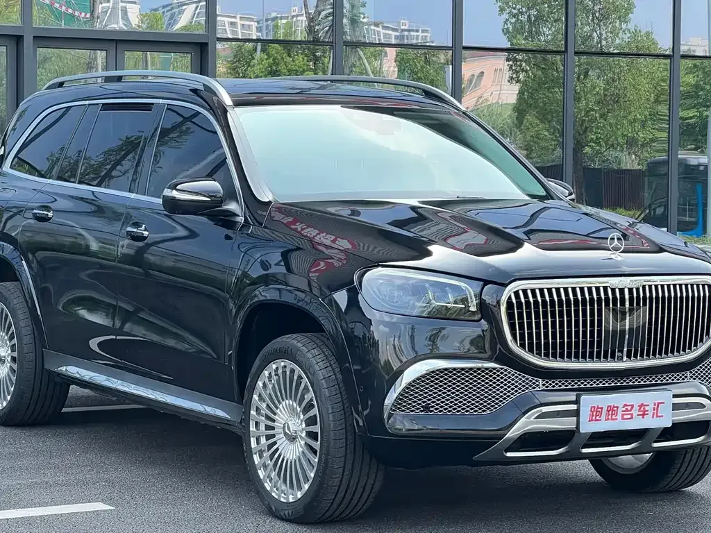 Mercedes-Benz GLS — фото 10