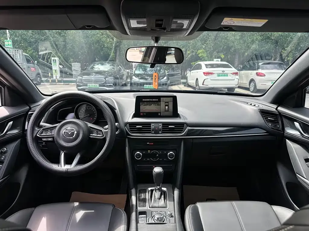 Mazda CX-4 — фото 3