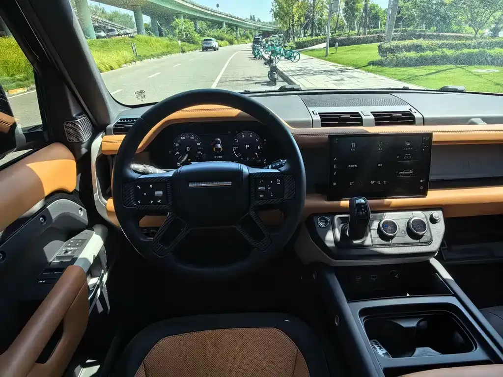 Land Rover Defender — фото 8