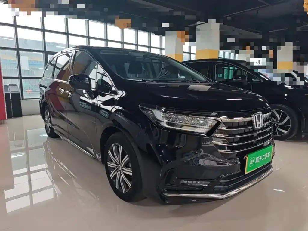 Honda Odyssey — фото 10