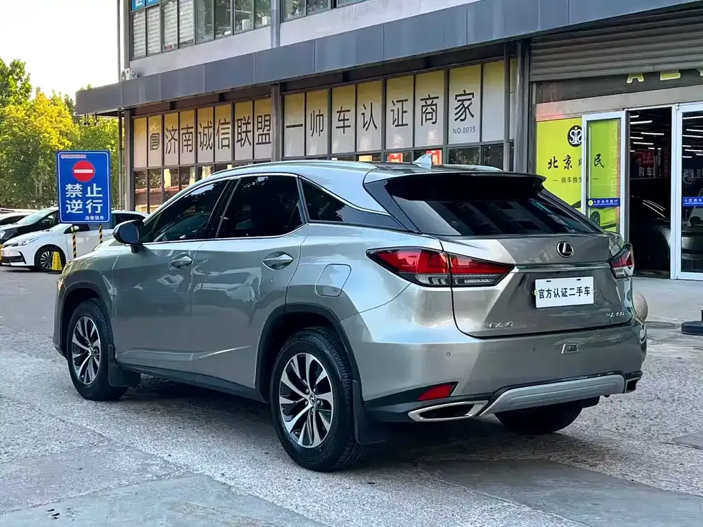 Lexus RX — фото 4