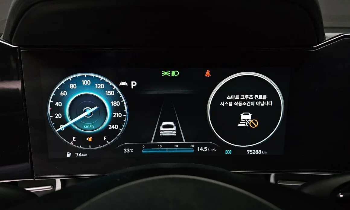 Hyundai AVANTE — фото 2