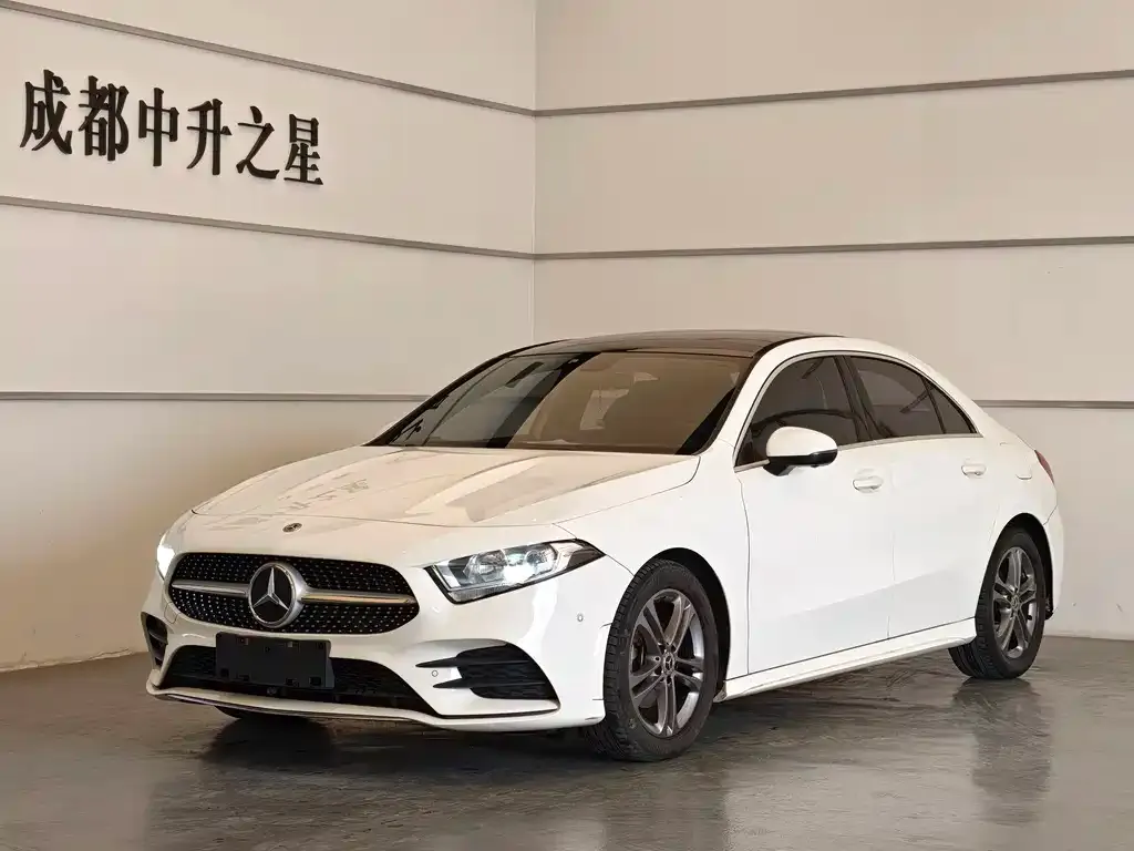 Mercedes-Benz A-Class — фото 1