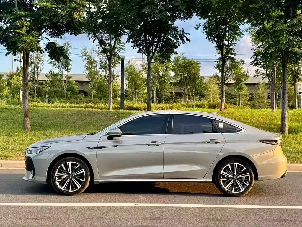 Chery Arrizo 8 PRO — фото 8