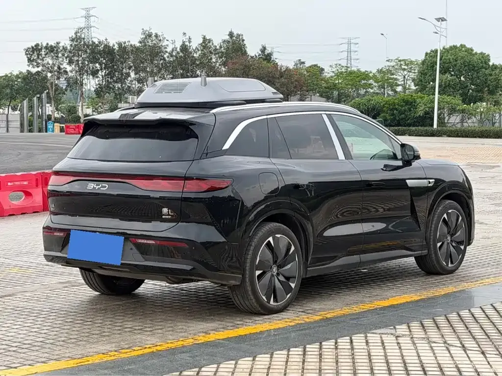 BYD Tang L — фото 7