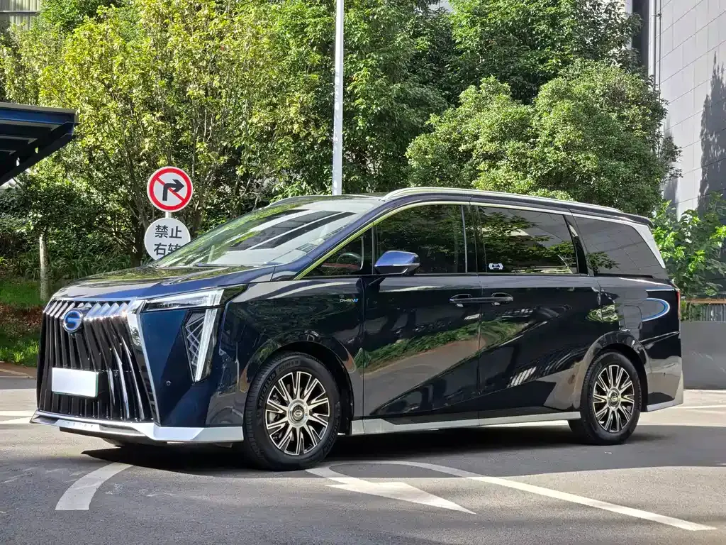 GAC Motor Trumpchi E9 — фото 1