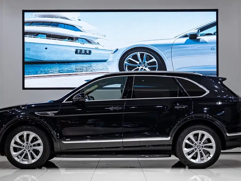 Bentley Bentayga — фото 9