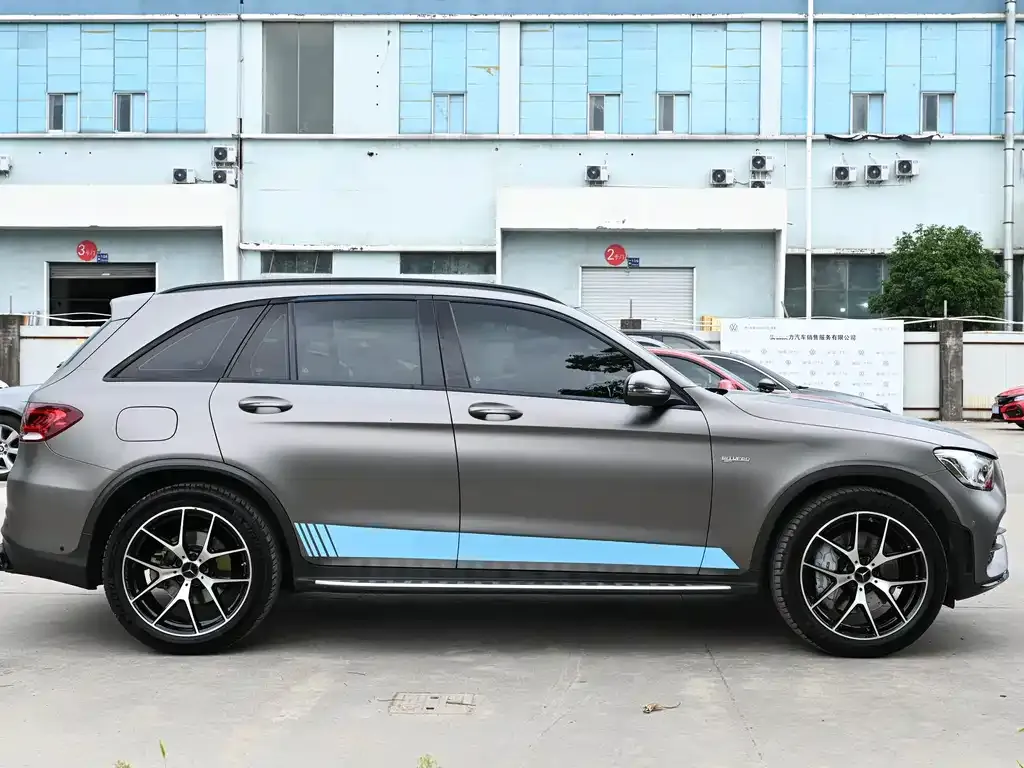 Mercedes-Benz GLC AMG — фото 7