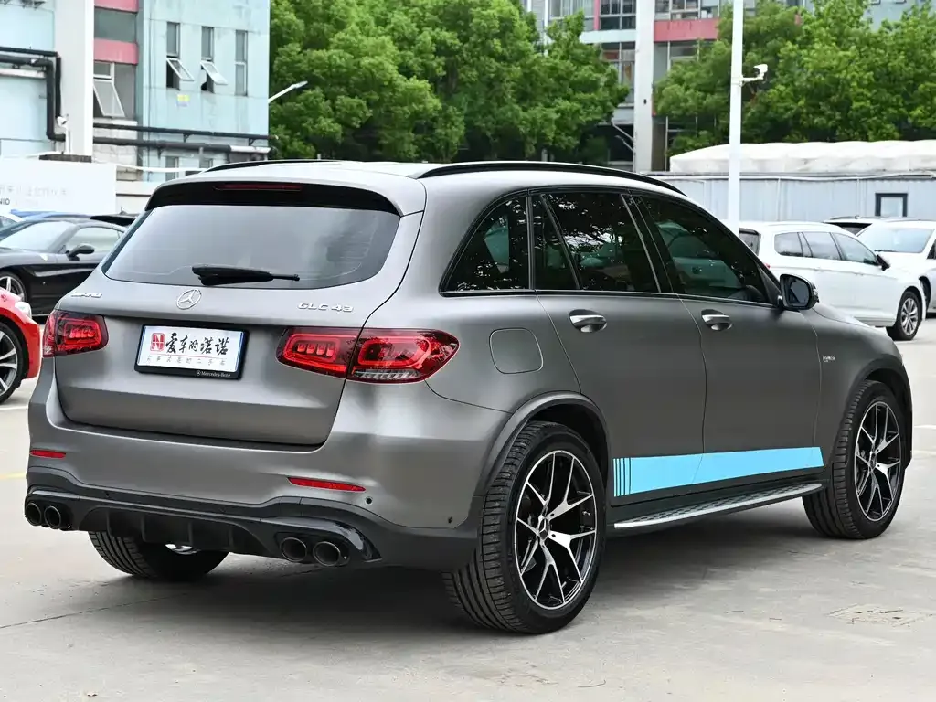 Mercedes-Benz GLC AMG — фото 6