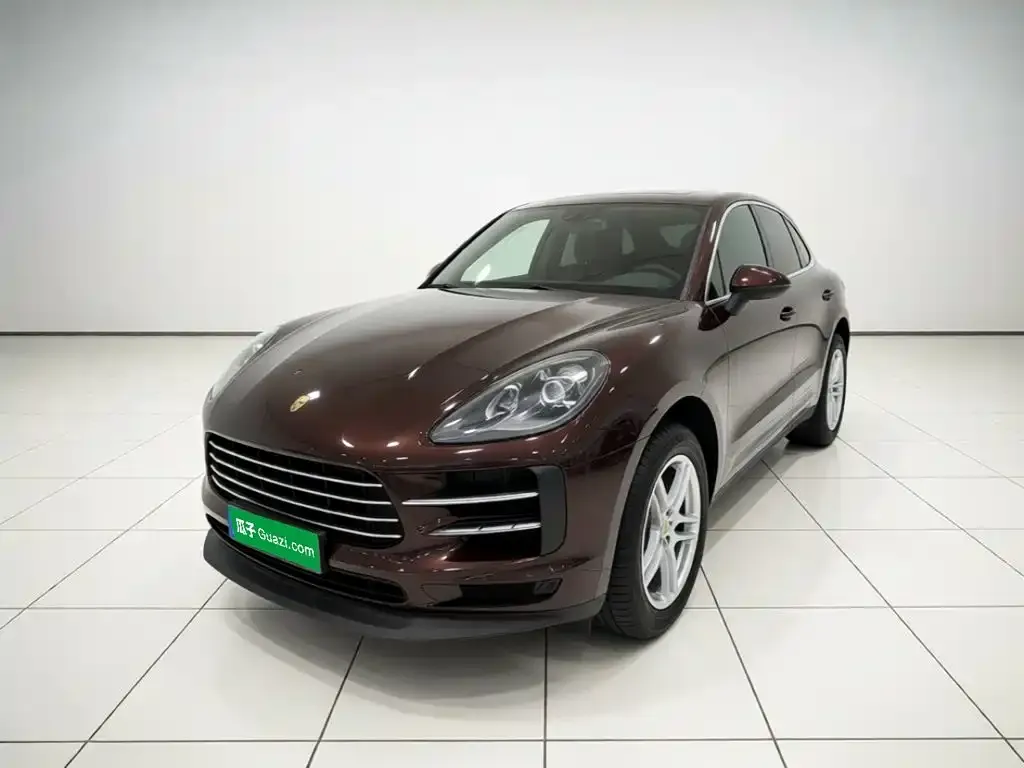 Porsche Macan — фото 1