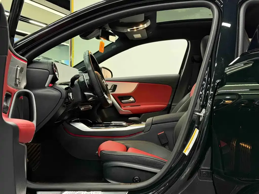 Mercedes-Benz A-Class AMG (Import) — фото 6