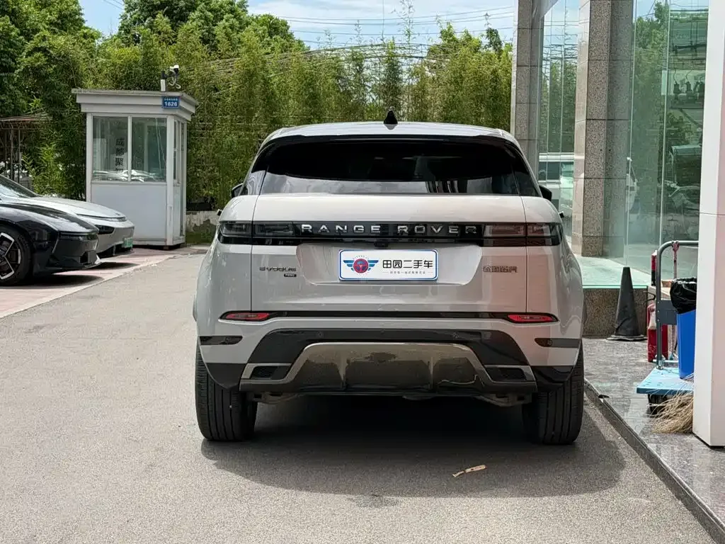 Land Rover Evoque — фото 10