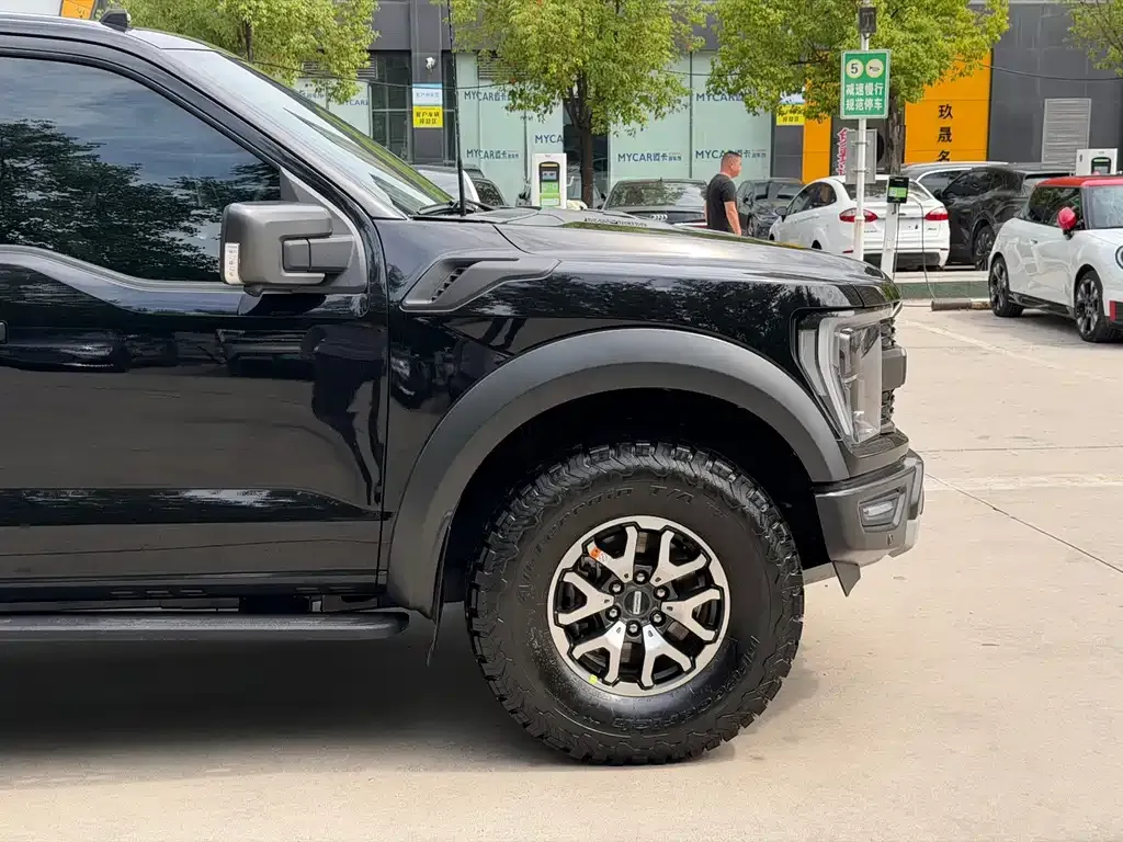 Ford F-150 Raptor — фото 2