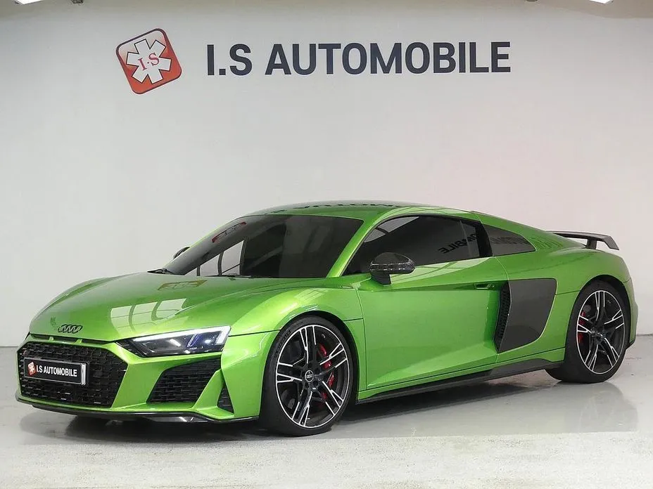 Audi R8 — фото 5