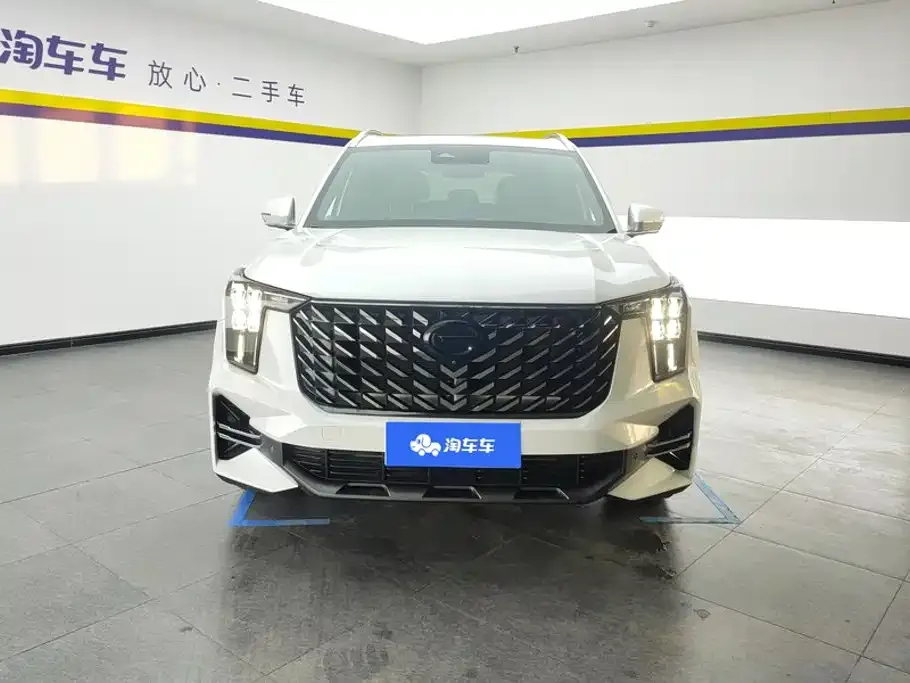 GAC Motor Trumpchi GS8 — фото 5