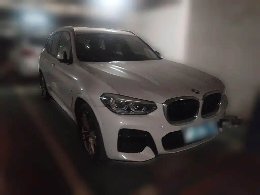 BMW X3 — фото 9