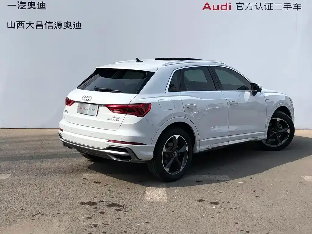 Audi Q3 — фото 9