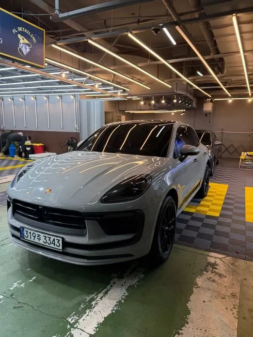 Porsche Macan — фото 1