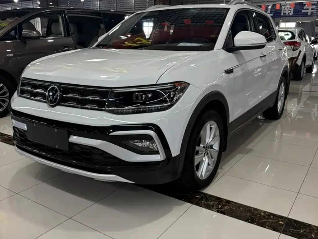 Volkswagen T-Cross — фото 1