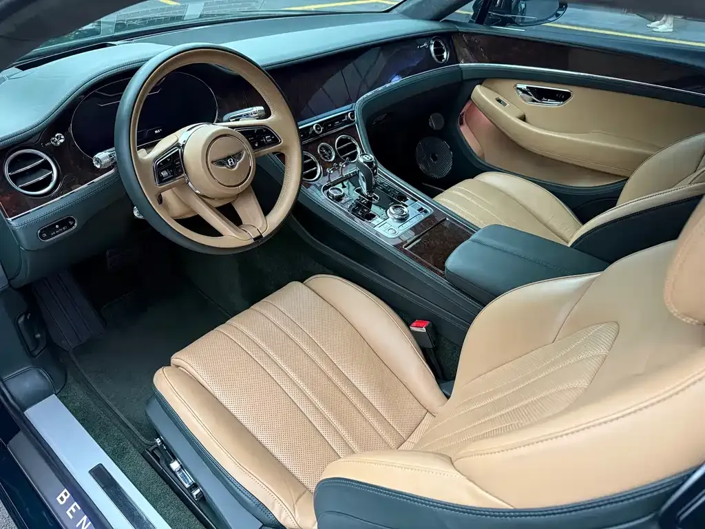 Bentley Continental — фото 8