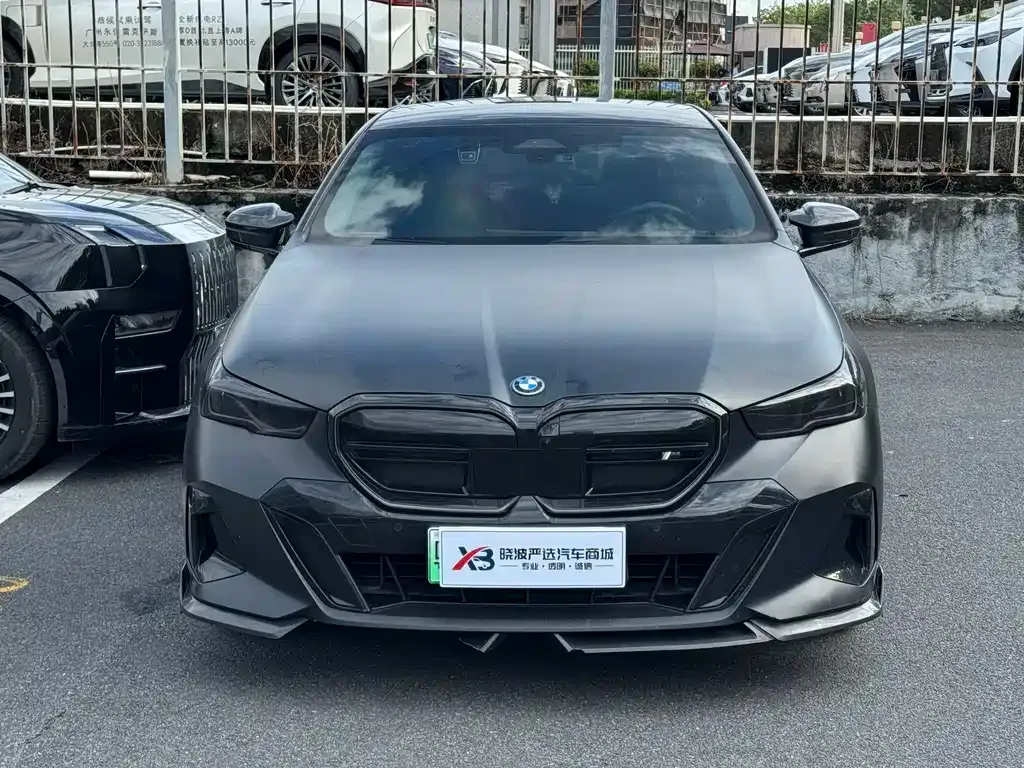 BMW i5 — фото 10
