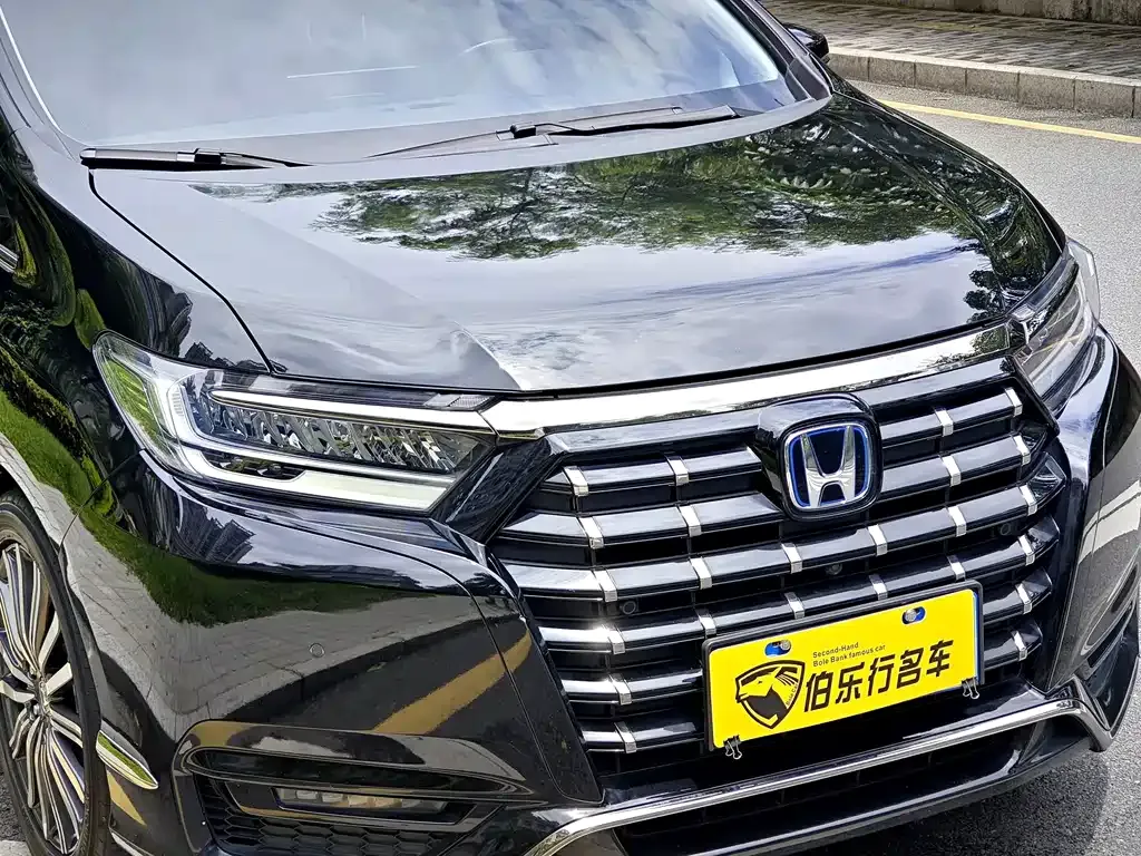 Honda Elysion — фото 8